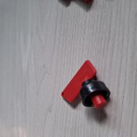 SCHLUESSEL F. TRENNSCHALTER