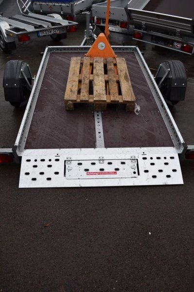 TR-PM 114 Fahrzeugtransporter 1800kg 351x169cm Stema WOM Absenkbar