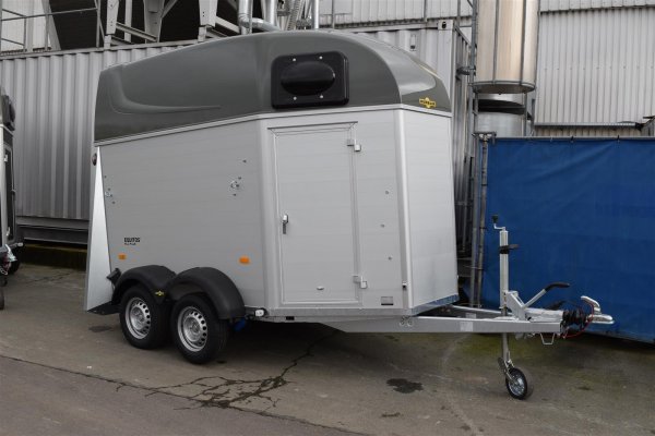 TR-PM 150 Pferdeanhänger 2400kg 2 Pferde Humbaur  2400